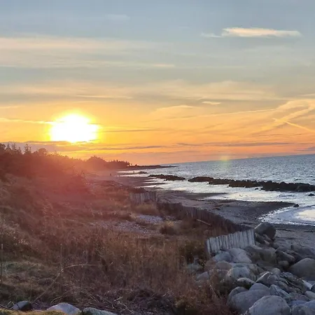 8 Person In Gilleleje-by Traum